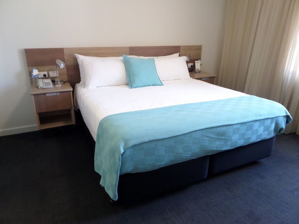 Metro Hotel Perth City Exterior foto